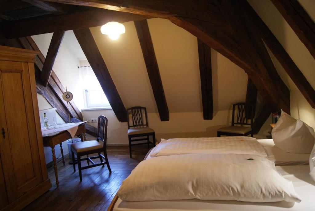 Hotel Zum Schwarzen Ross Und Gutmann Zur Post Hilpoltstein Pokój zdjęcie